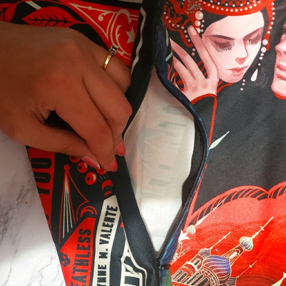 Deathless, Square Cushion Case, character art and quote on reserse Illumicrate - Picture 3 of 3